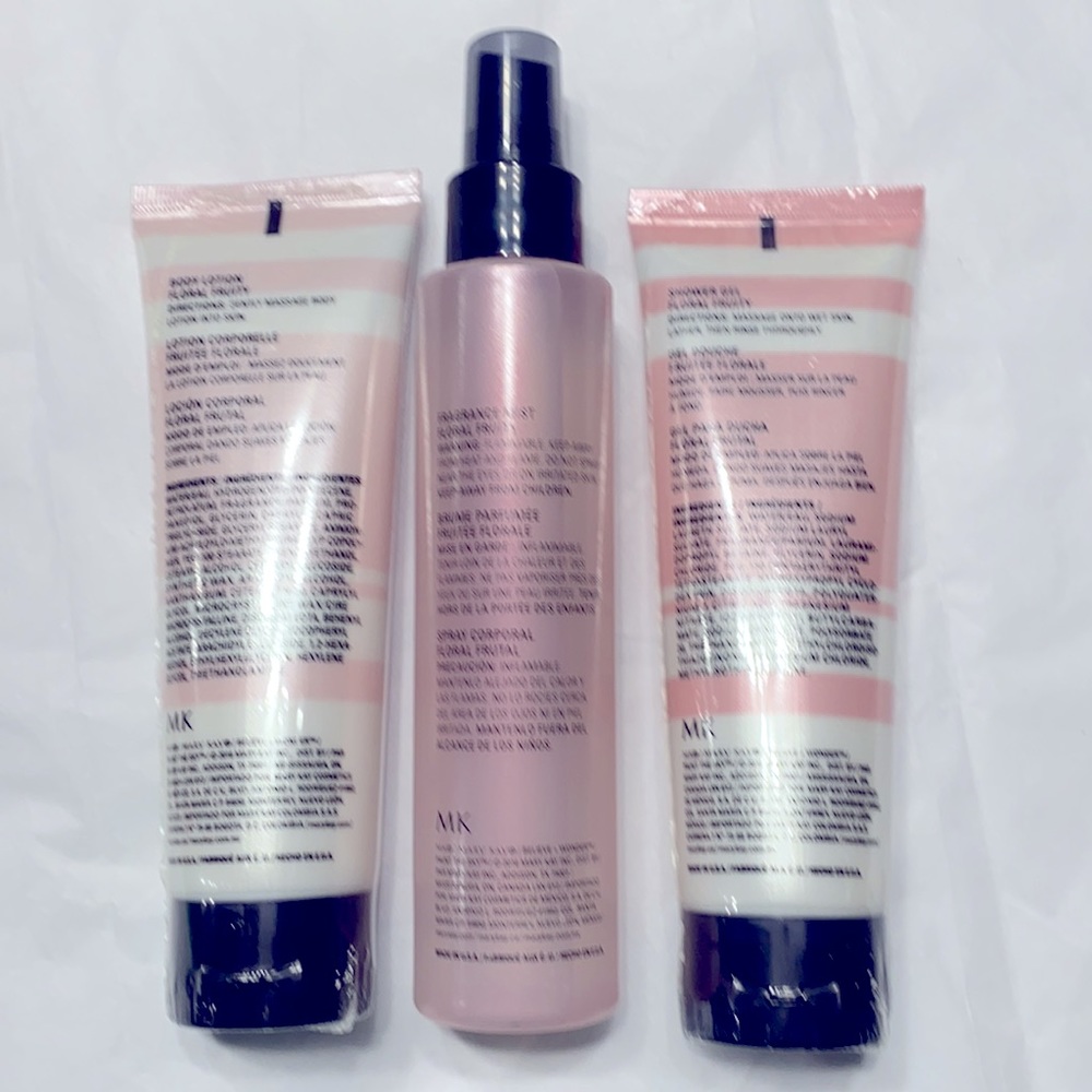 Mary Kay Paint the Sky Skincare +gift bag - Picture 6 of 7